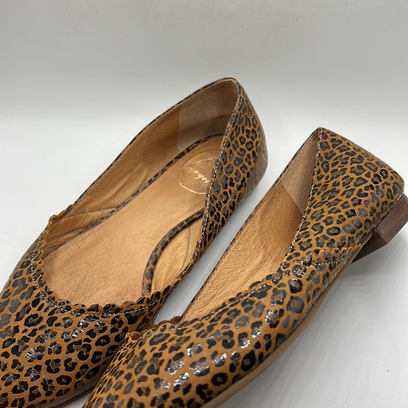 Jack Rogers Leopard flats - Picture 7 of 9
